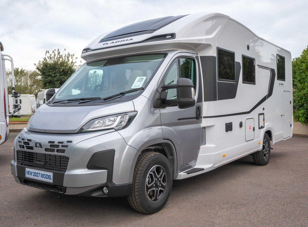 Adria Coral Select 670 DL 140BHP Auto Fiat 140  for sale - Motorhomes & Caravans in Newark