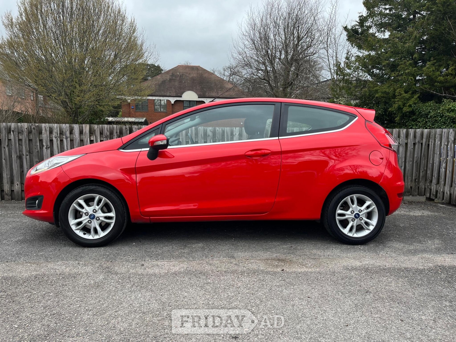 [ berth ]Ford Fiesta
