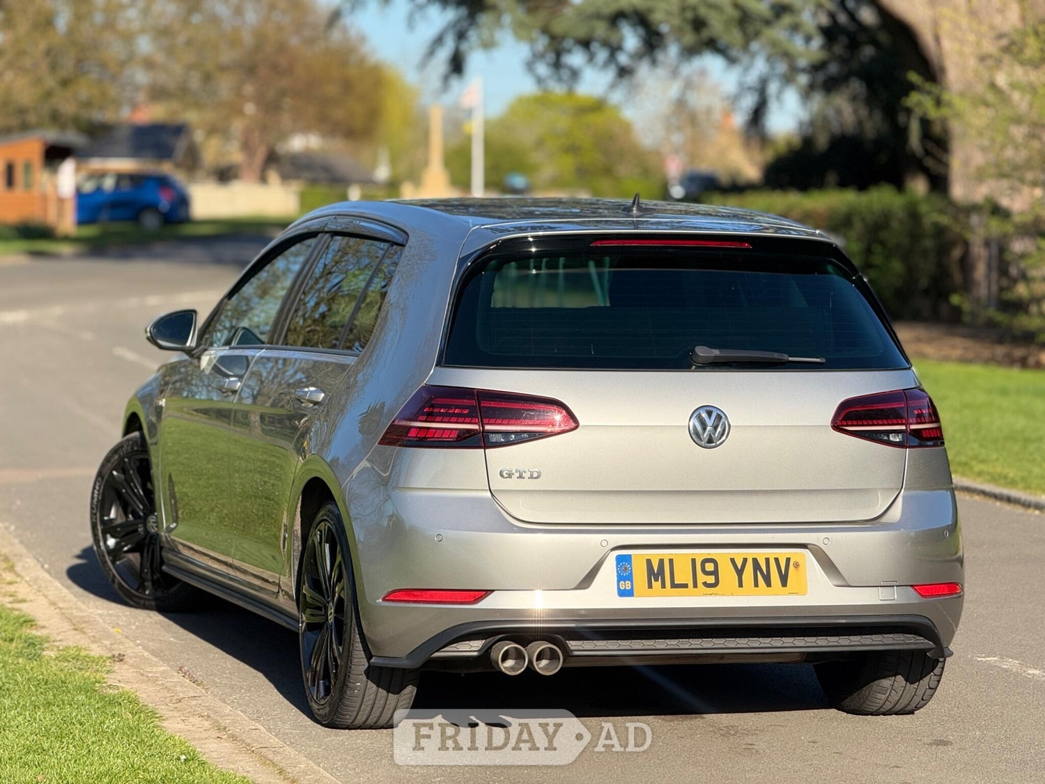 Volkswagen Golf 2019 - Cars in Bedford