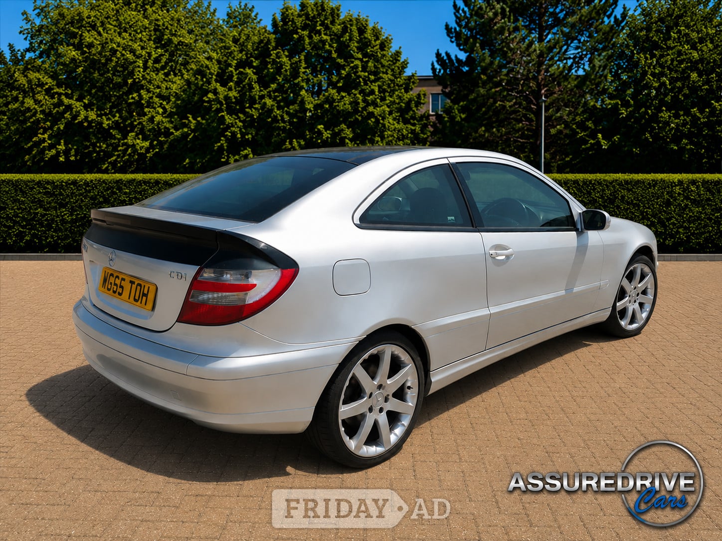 [ berth ]Mercedes-Benz C Class