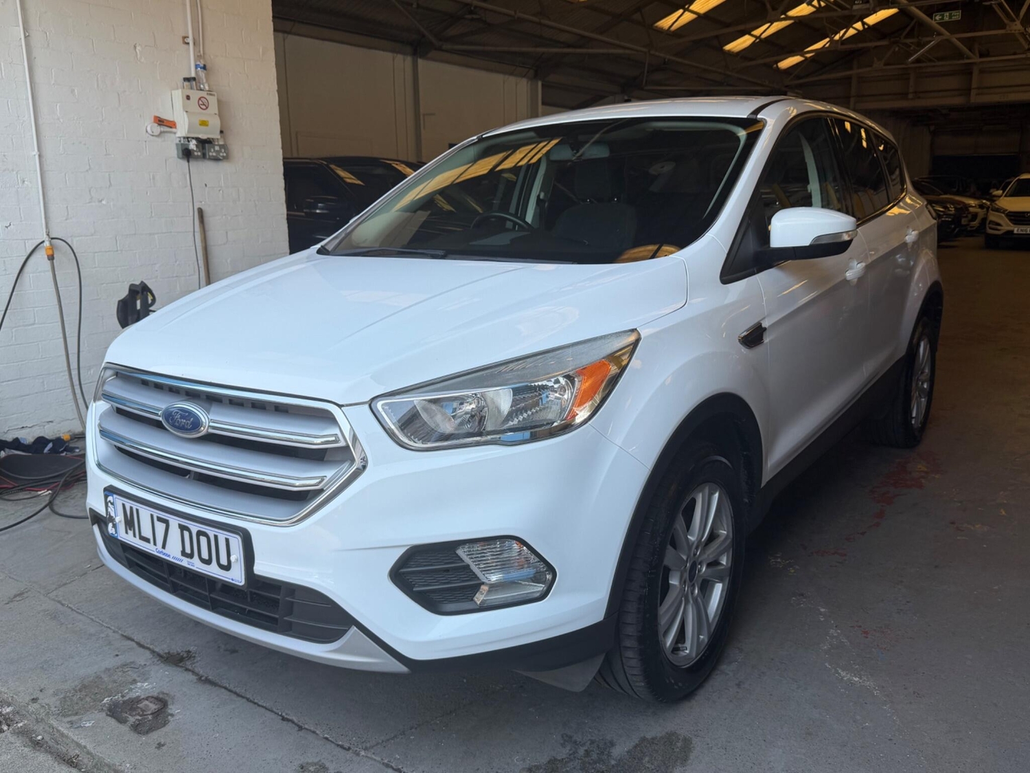 [ berth ]Ford Kuga