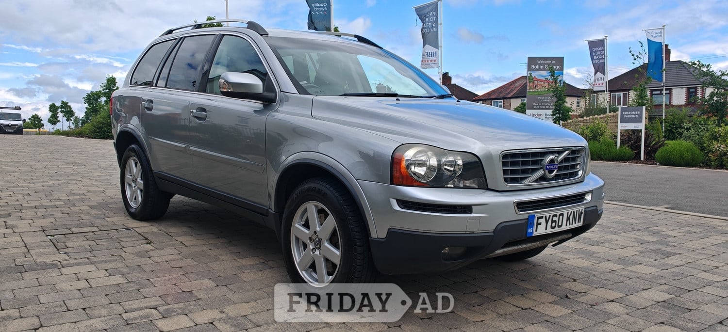 Volvo XC90 2010 in Macclesfield