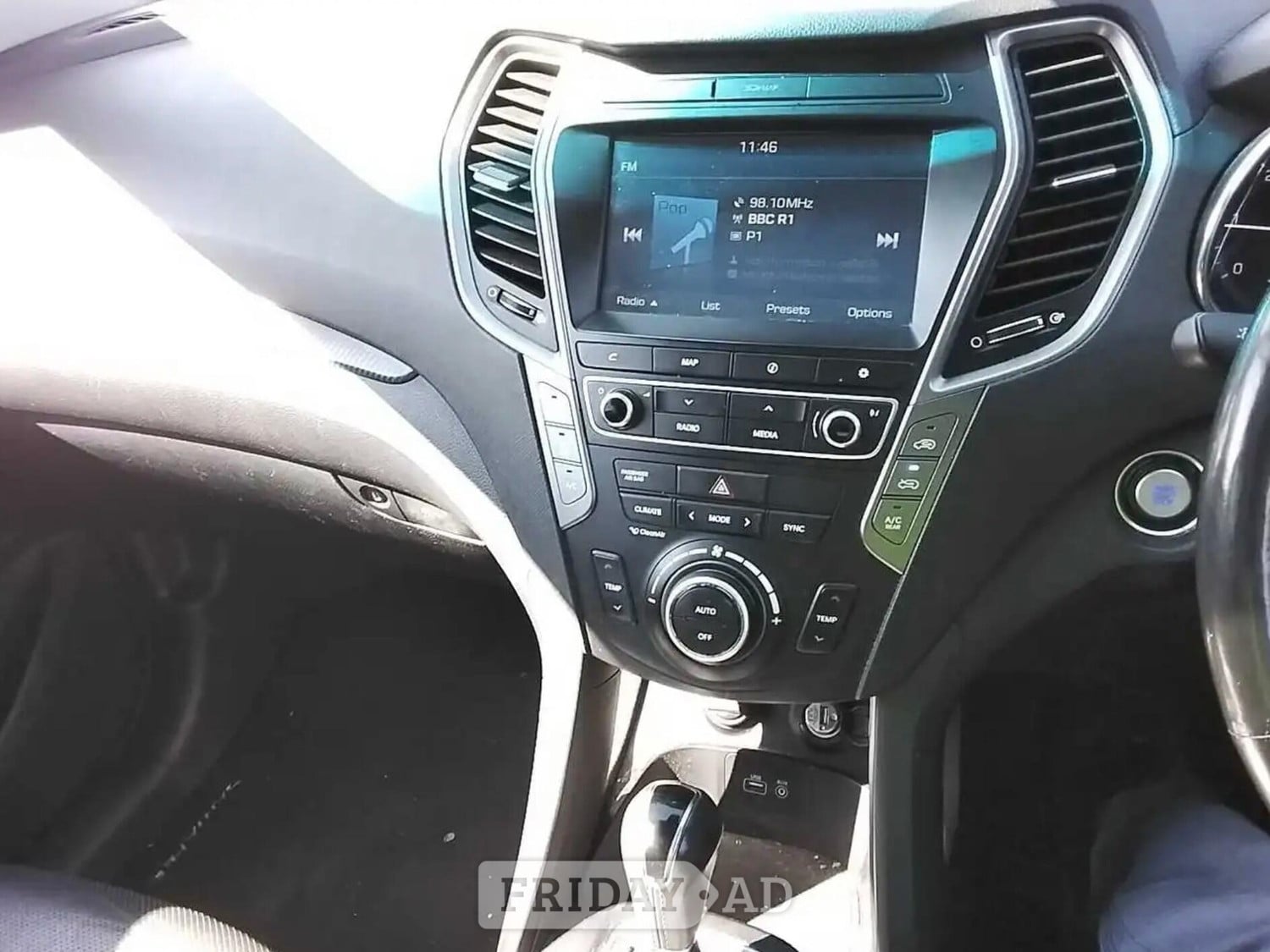 Hyundai Santa Fe 2018 - Cars
