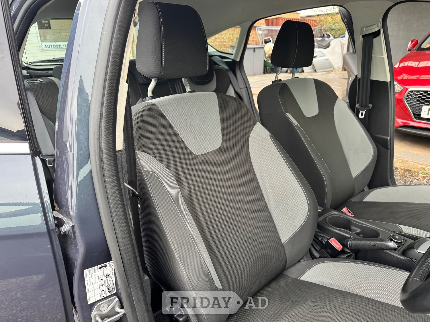 Ford Focus 2013 - Cars