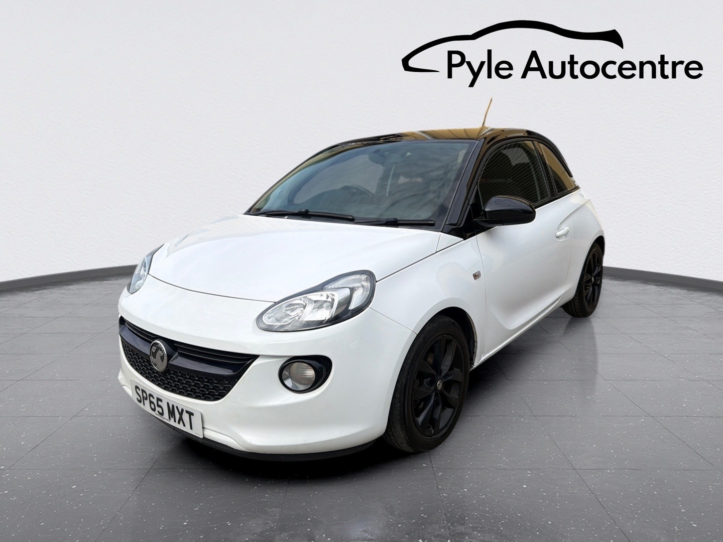 [ berth ]Vauxhall Adam