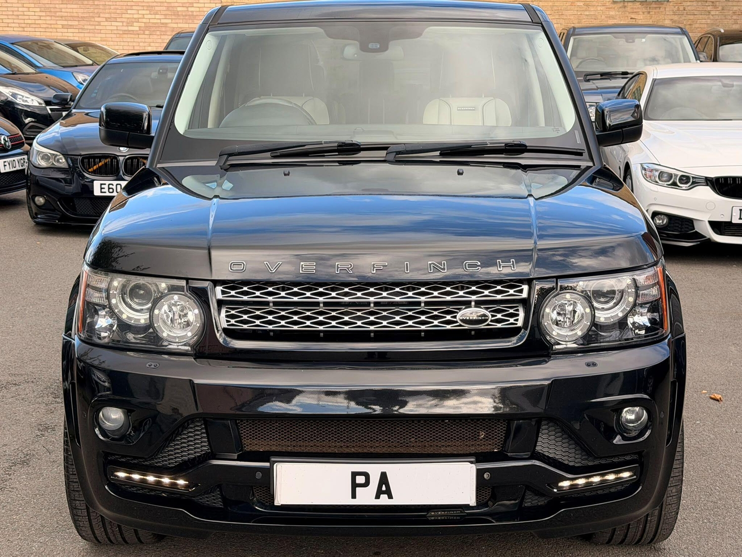 [ berth ]Land Rover Range Rover Sport