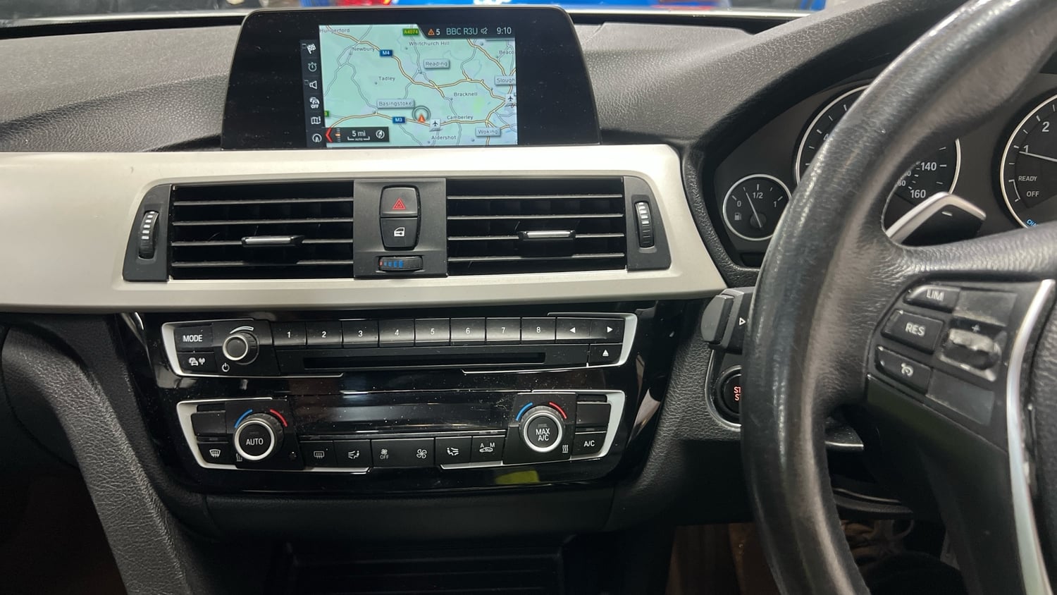BMW 3 Series 2018 - Cars in Hillingdon