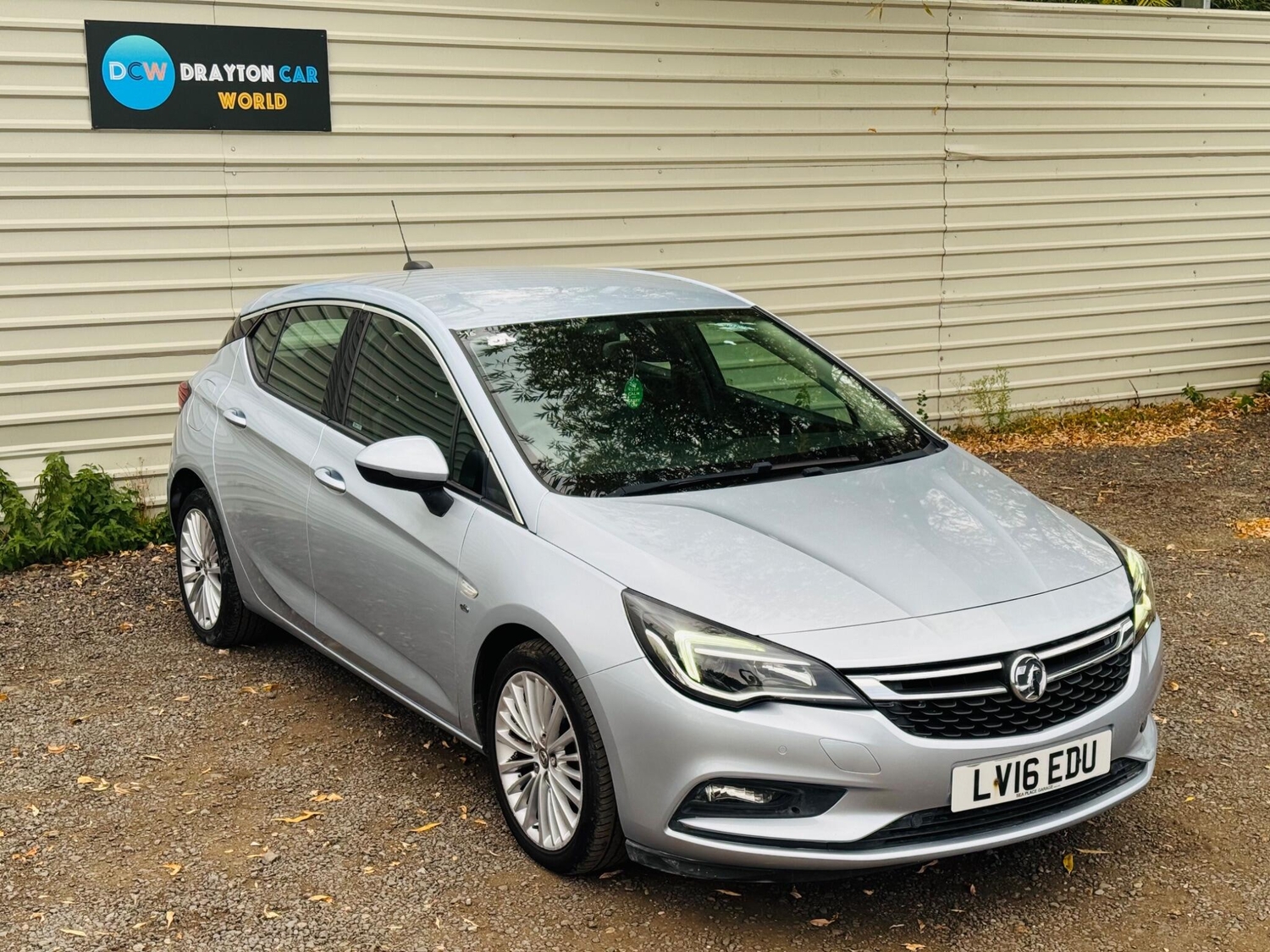 Vauxhall Astra 2016 - Cars