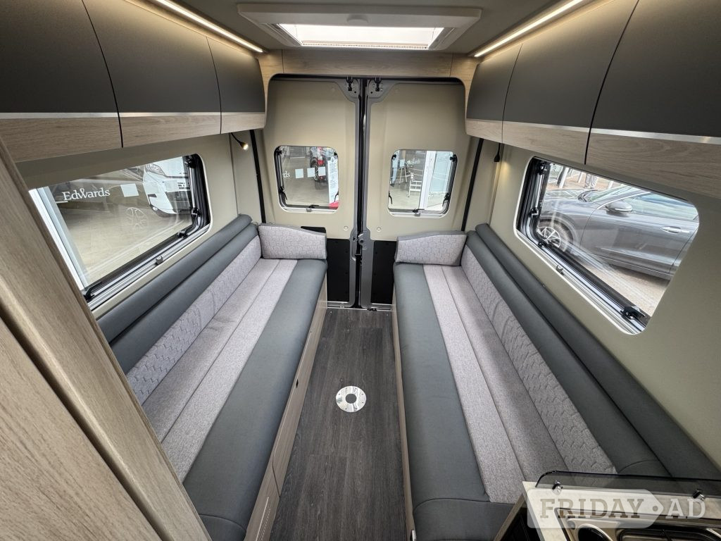 [2 berth ]Auto-Trail Expedition 66