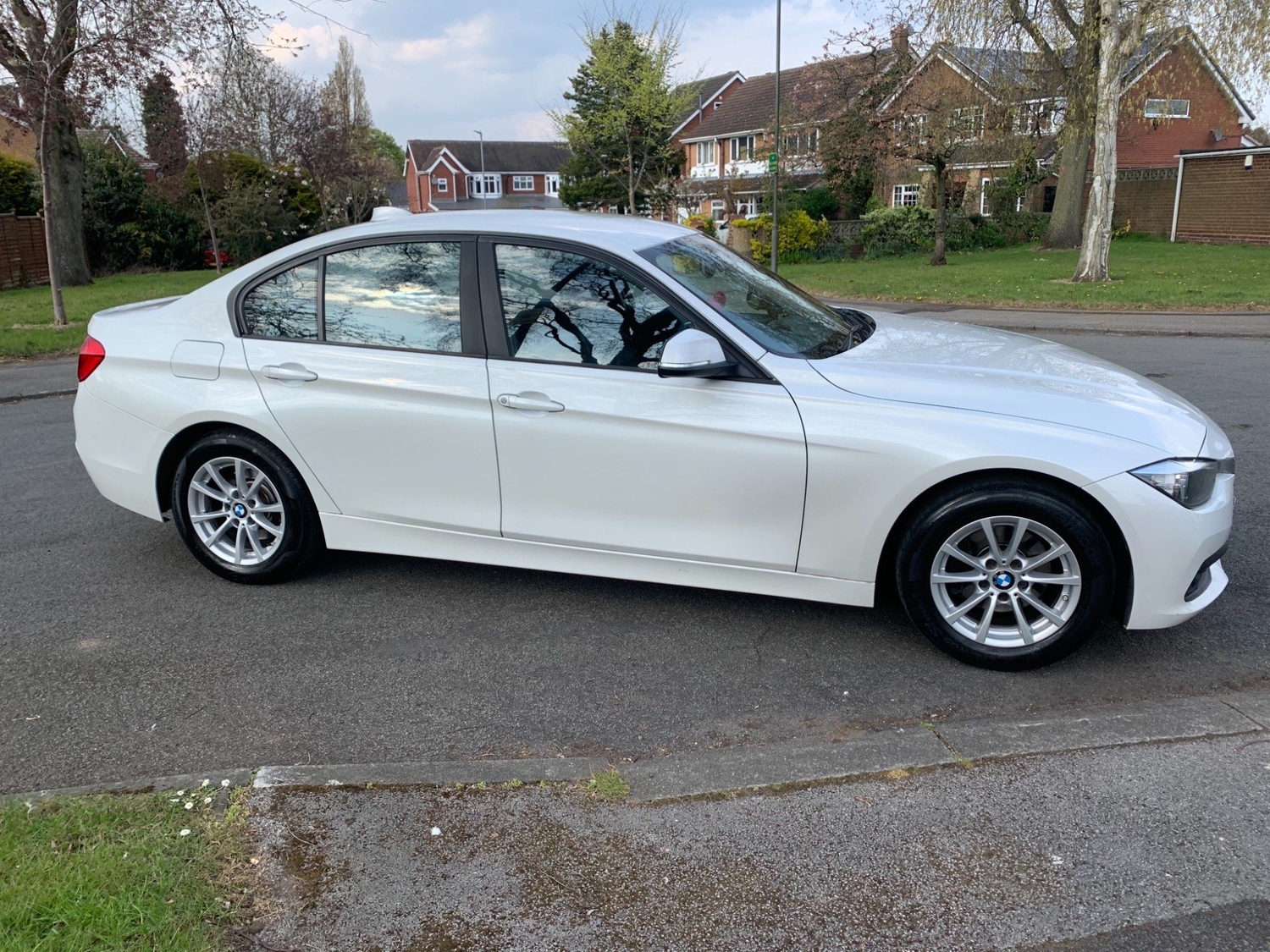 BMW 3 Series 2016 - Cars