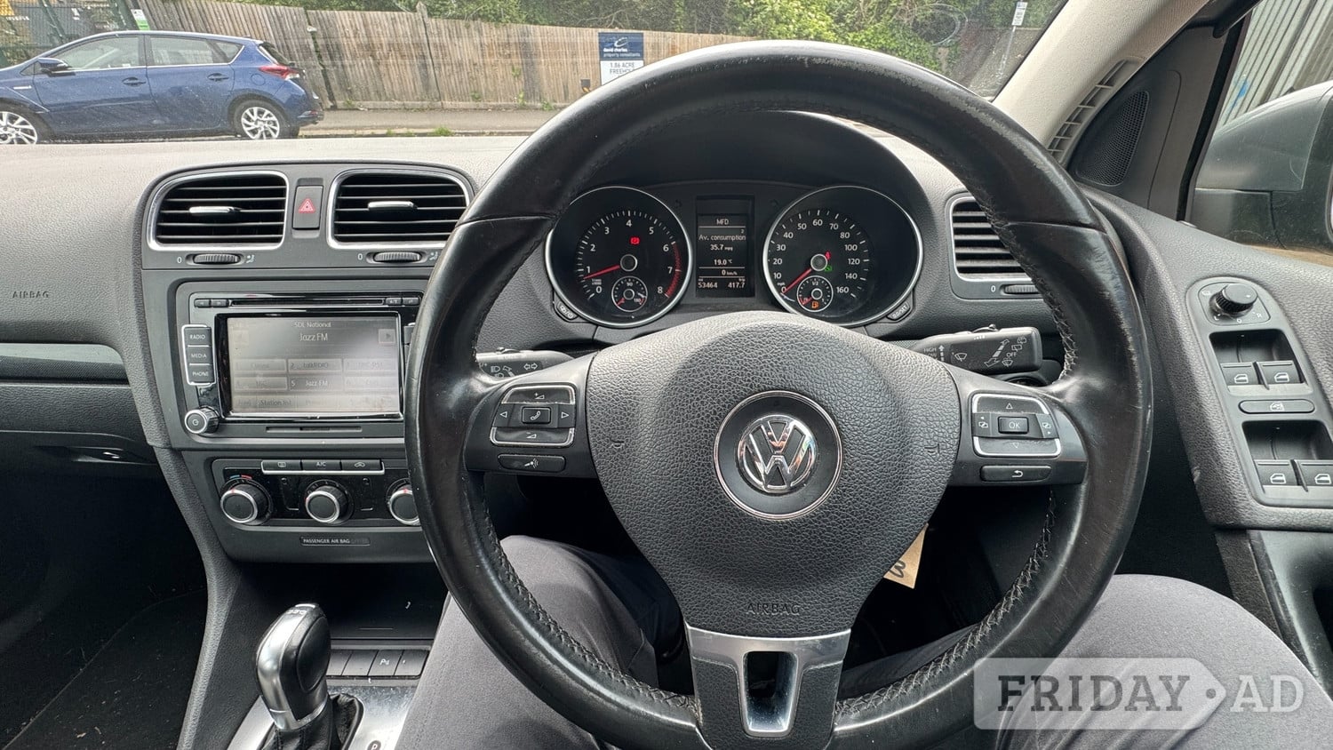 [ berth ]Volkswagen Golf