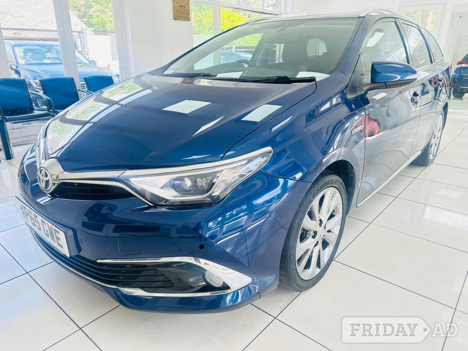 Toyota Auris 2015 - Cars