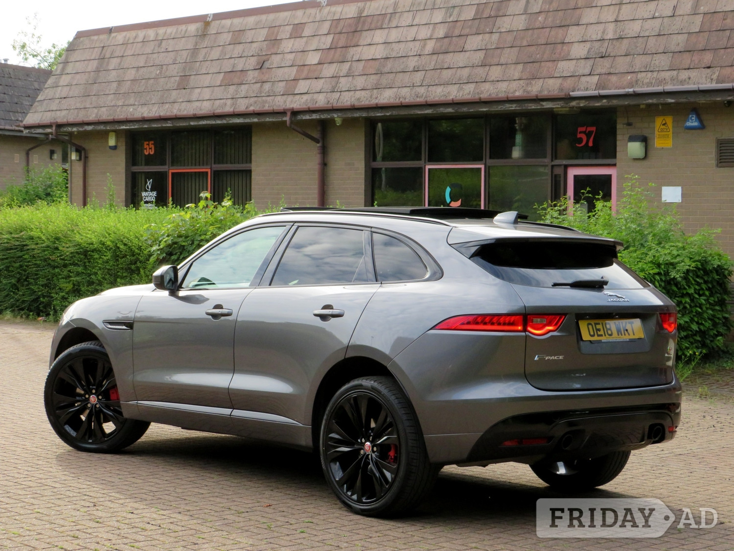 Jaguar F-Pace 2018 - Cars