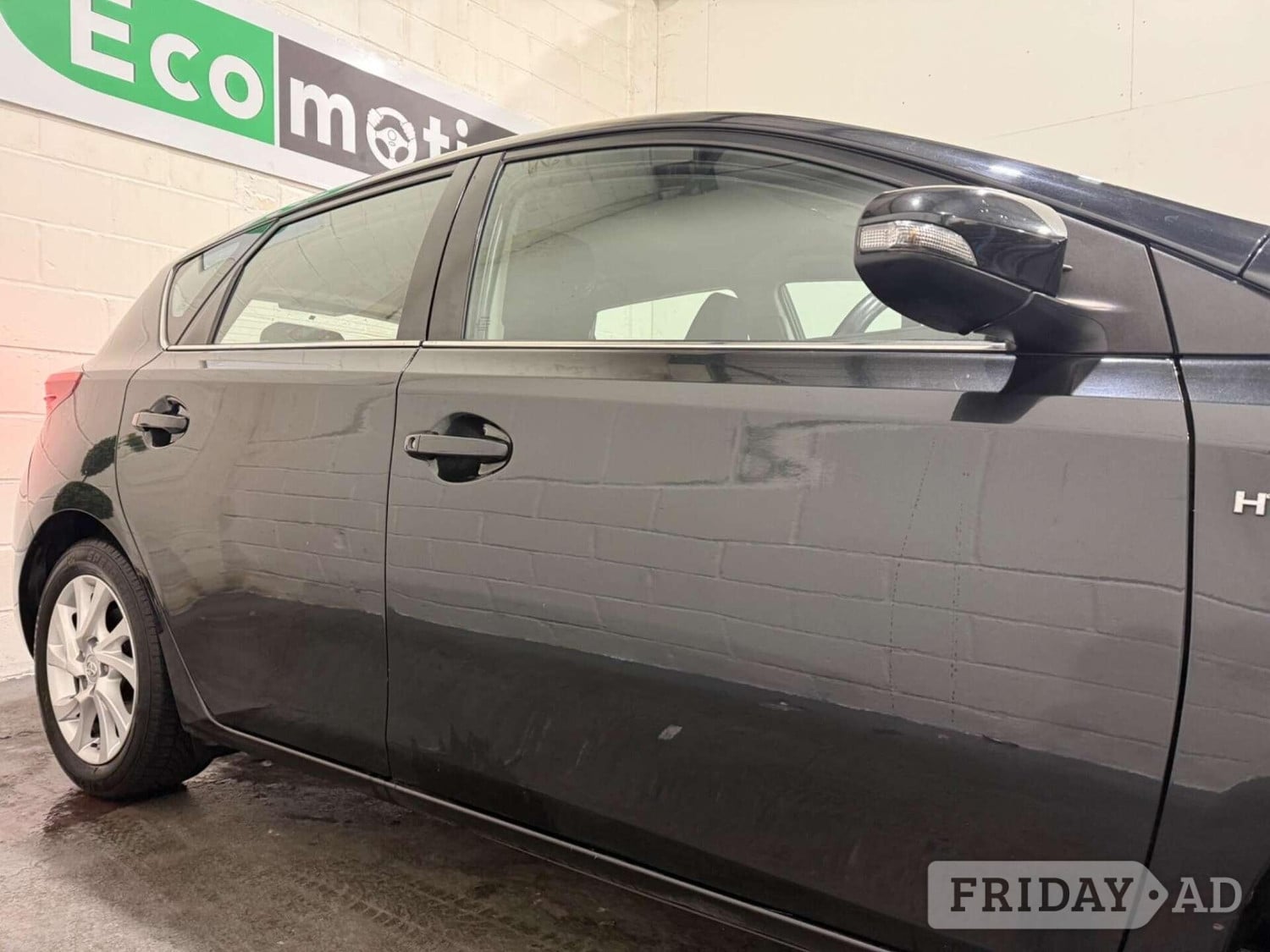 Toyota Auris 2018 - Cars in Uxbridge