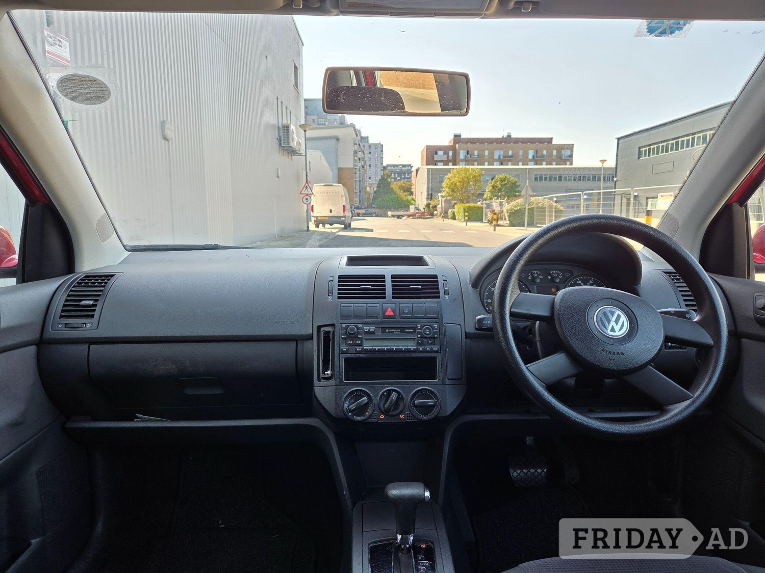 Volkswagen Polo 2003 - Cars in Slough