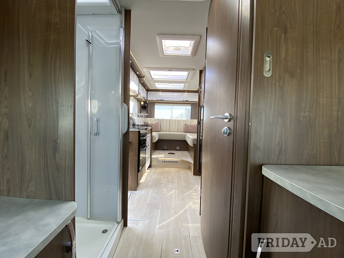 [2 berth ]Frankia F-Line I 680 Plus