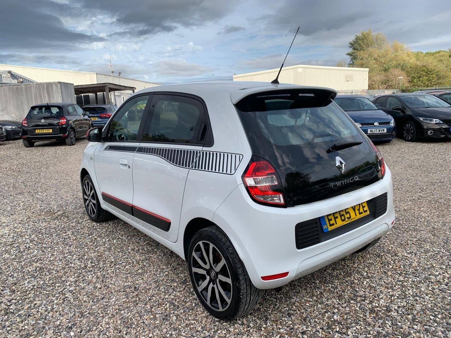 Renault Twingo 2015 - Cars
