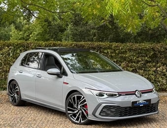 Volkswagen Golf 2021