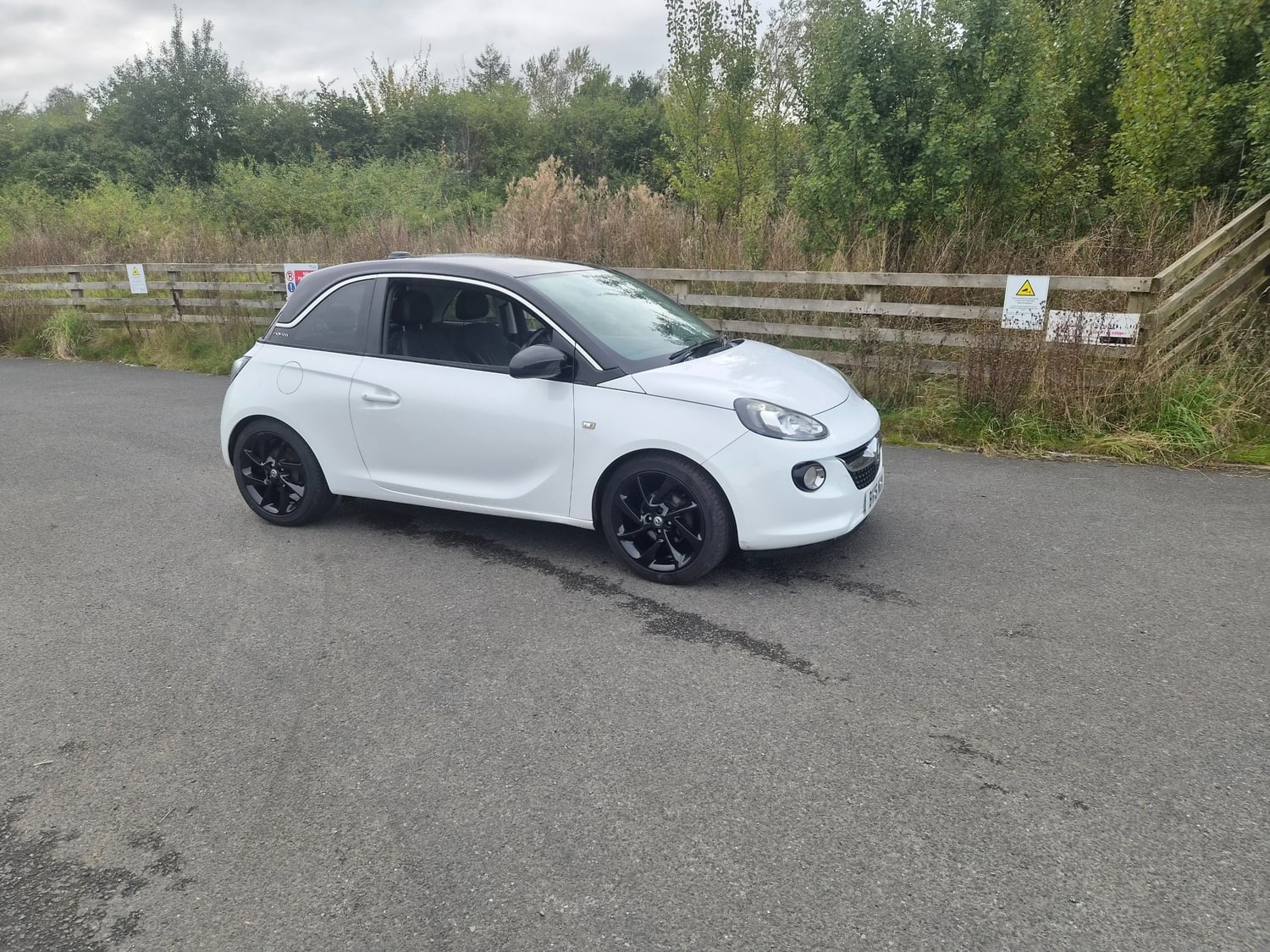 [ berth ]Vauxhall Adam