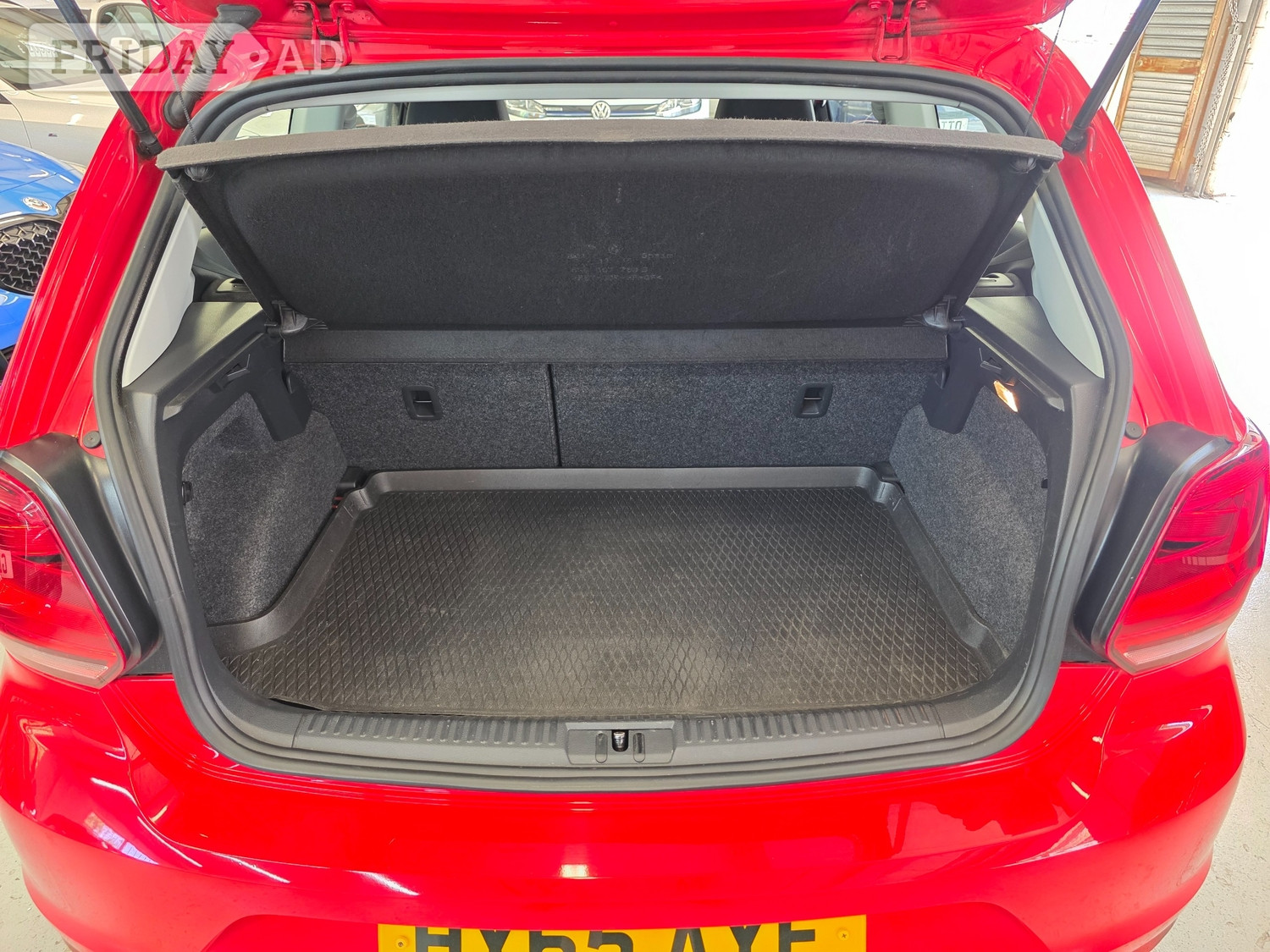 Volkswagen Polo 2015 - Cars in Storrington
