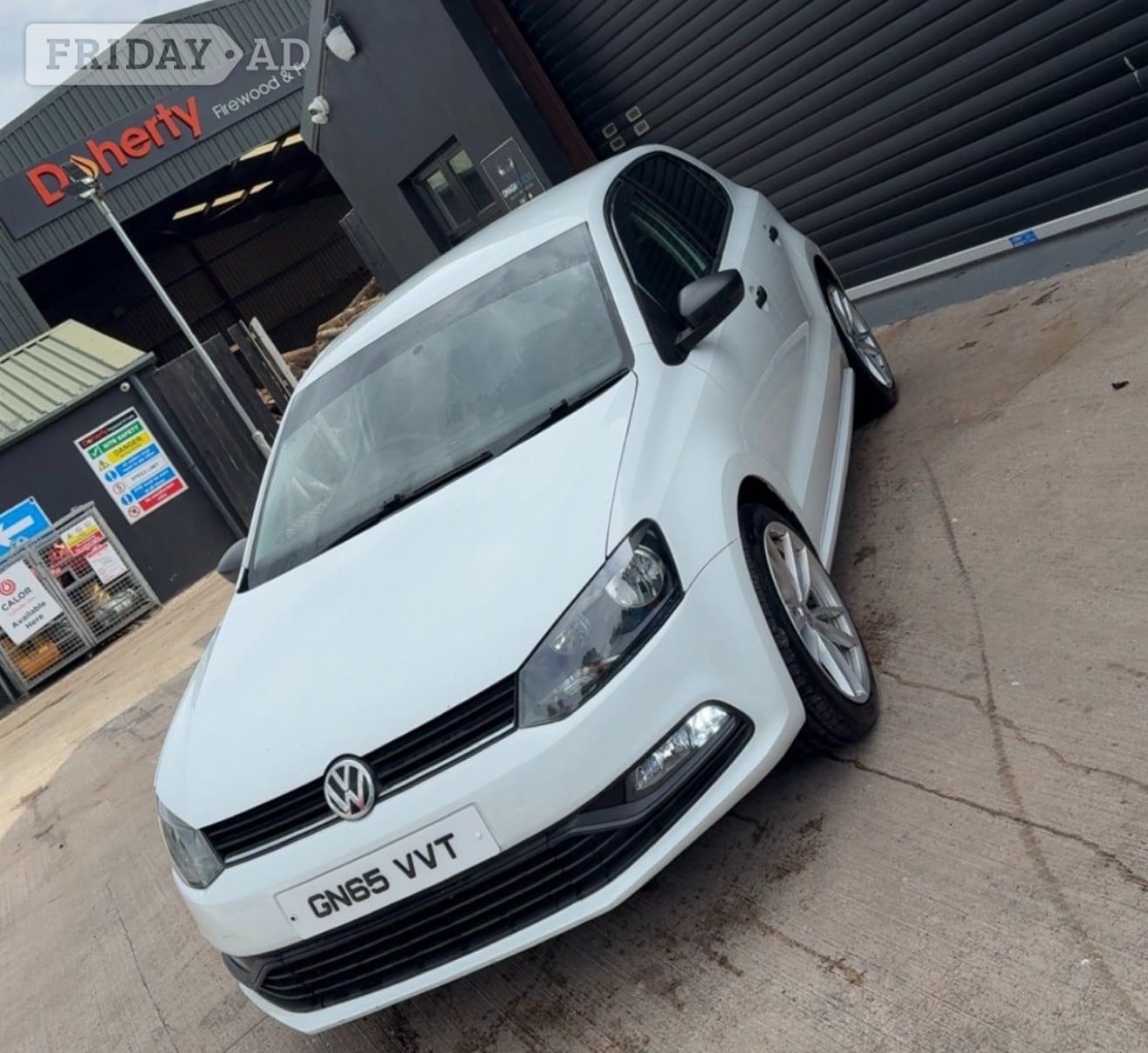 [ berth ]Volkswagen Polo