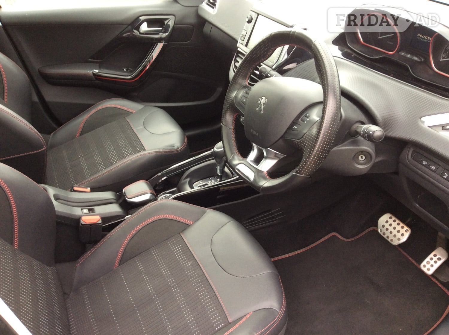 Peugeot 2008 2018 - Cars