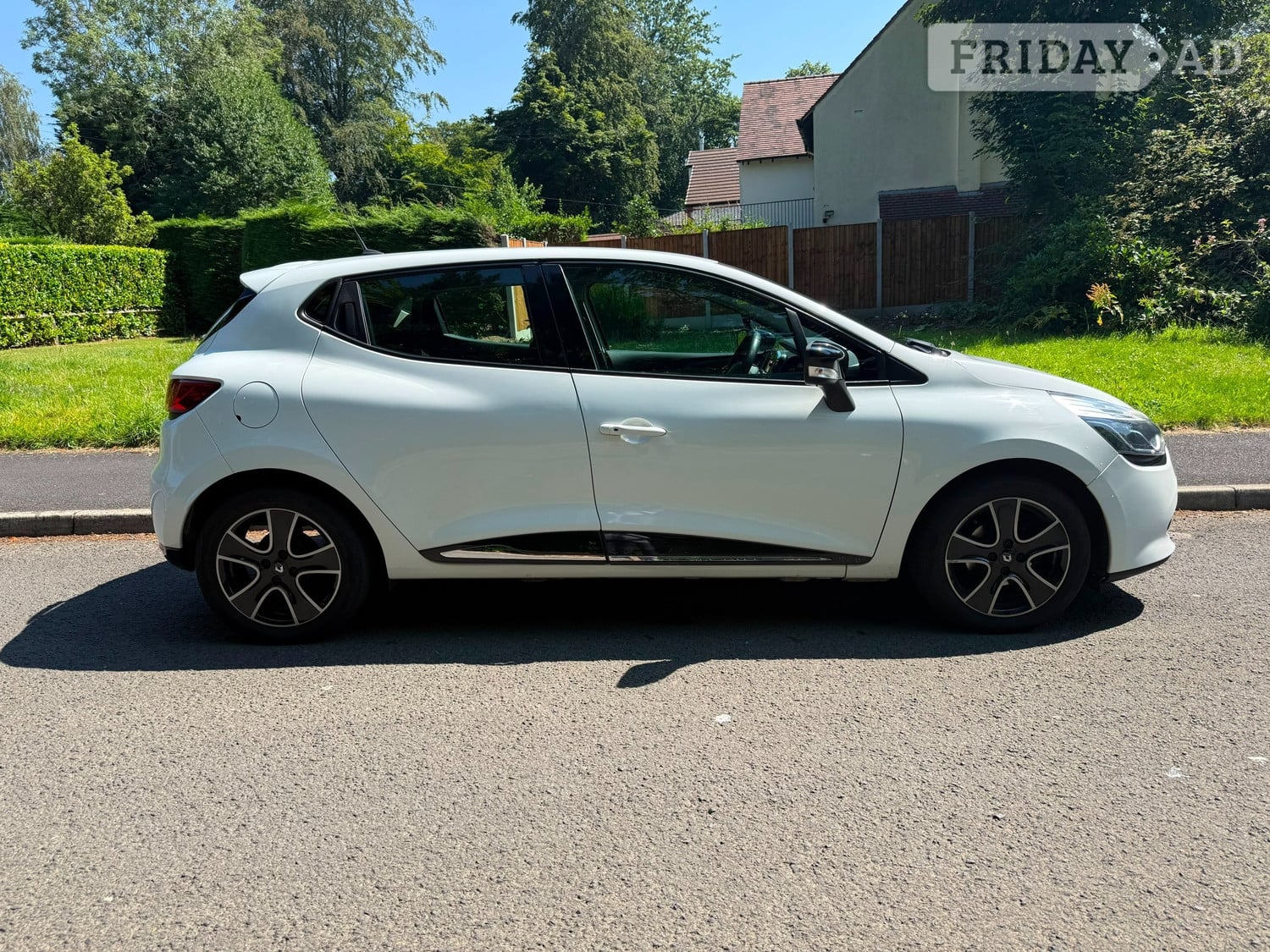Renault Clio Bolton