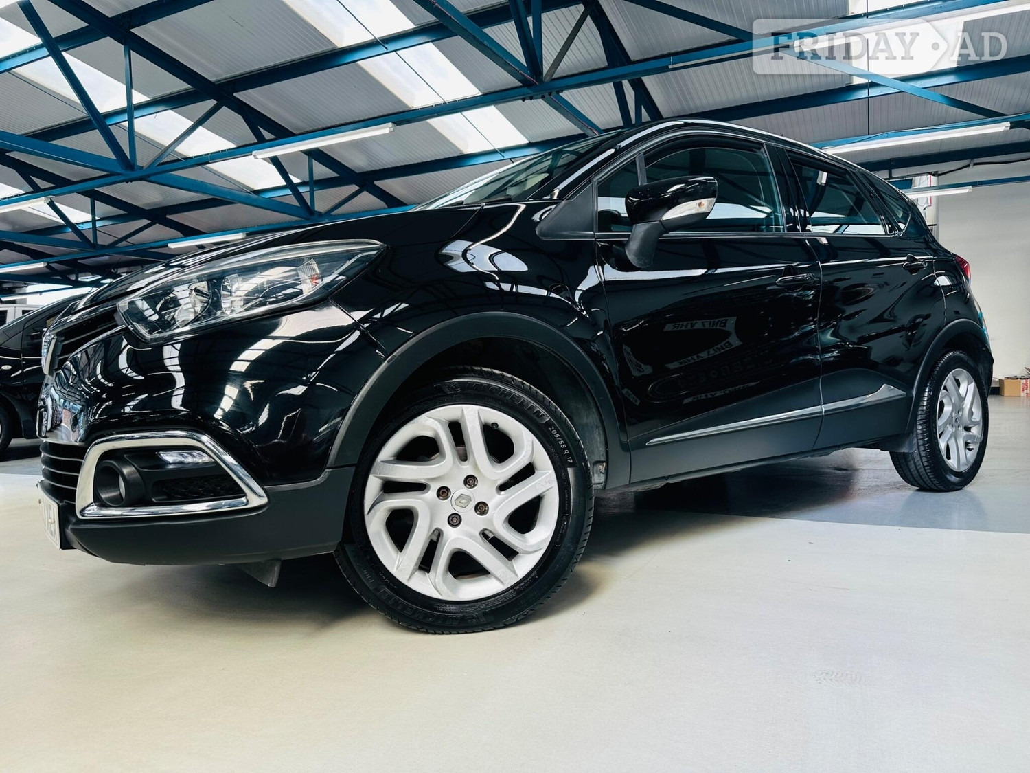 Renault Captur 2013 - Cars in Bolton