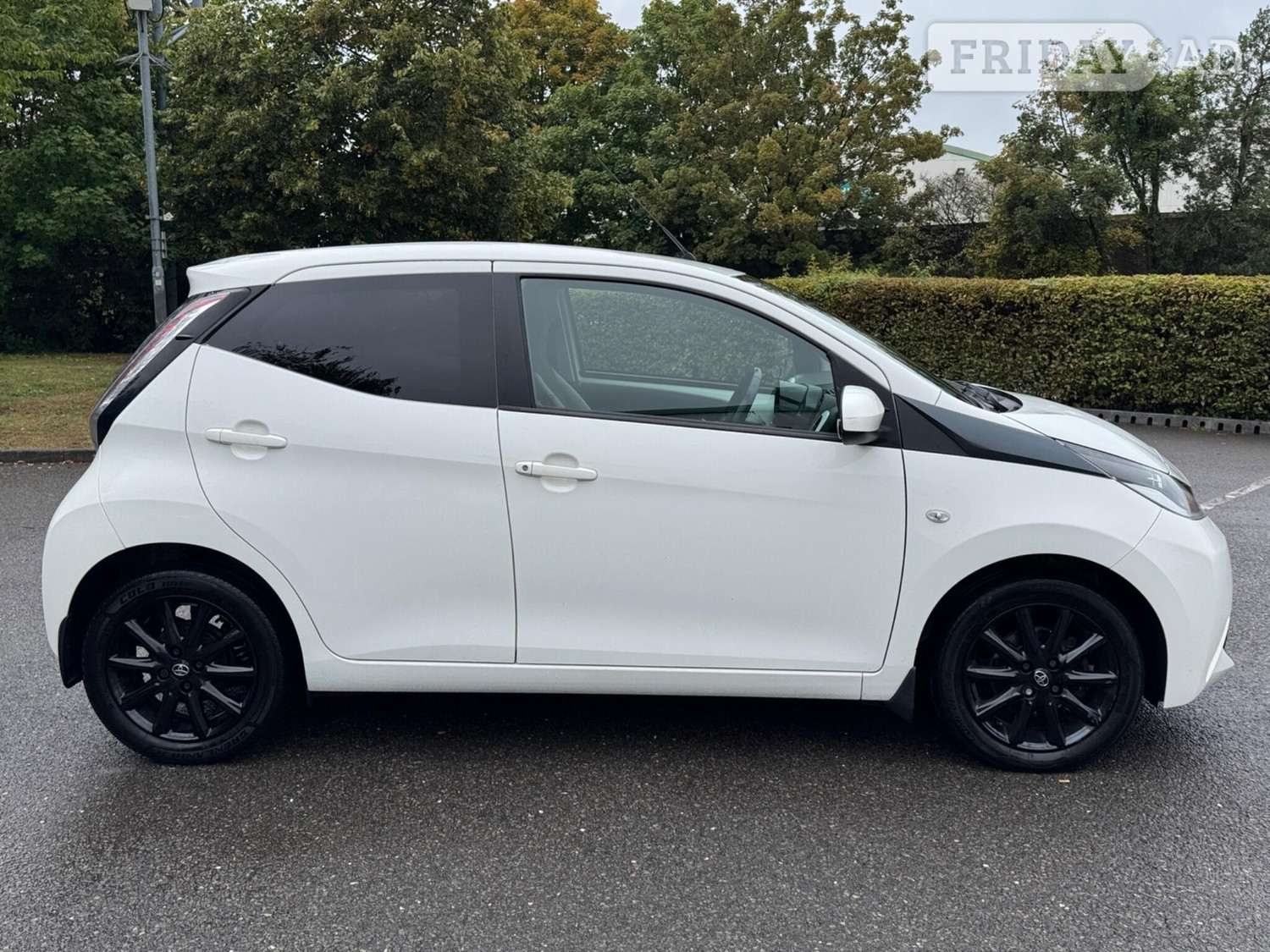Toyota Aygo 2017 - Cars in West Bromwich