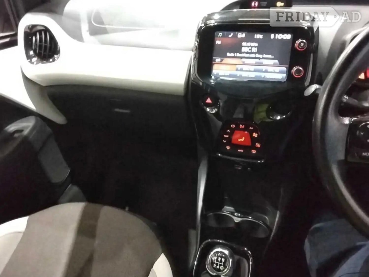 Toyota Aygo 2017 - Cars