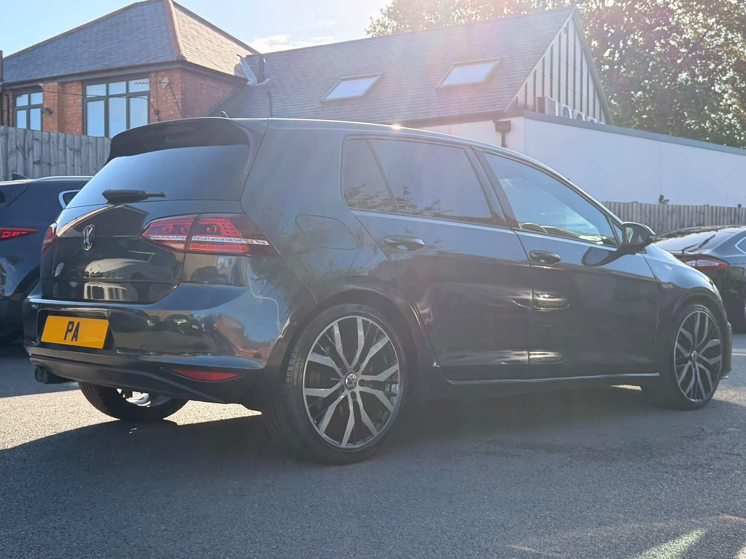 Volkswagen Golf 2016 - Cars