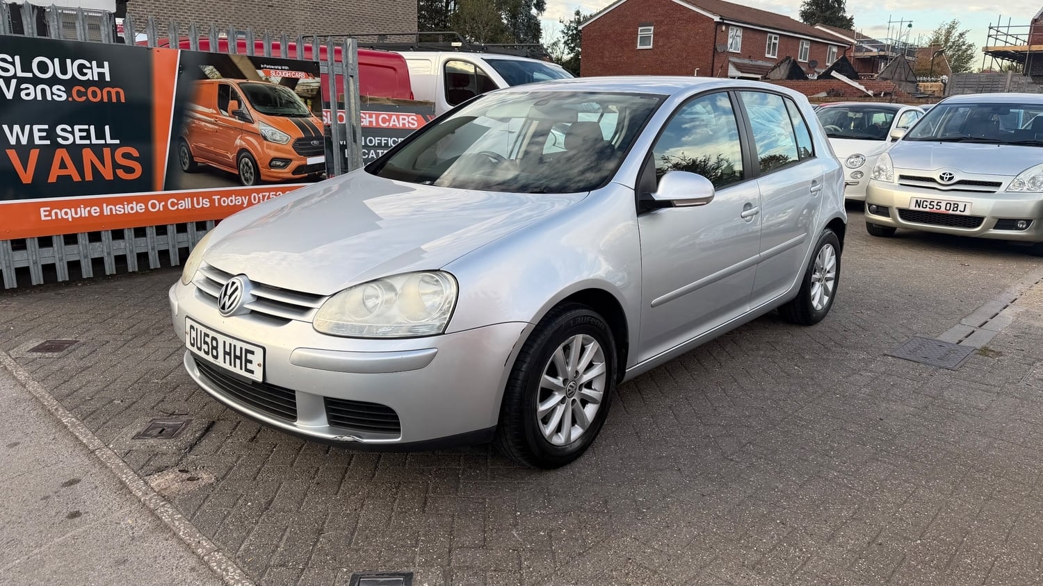 Volkswagen Golf Slough