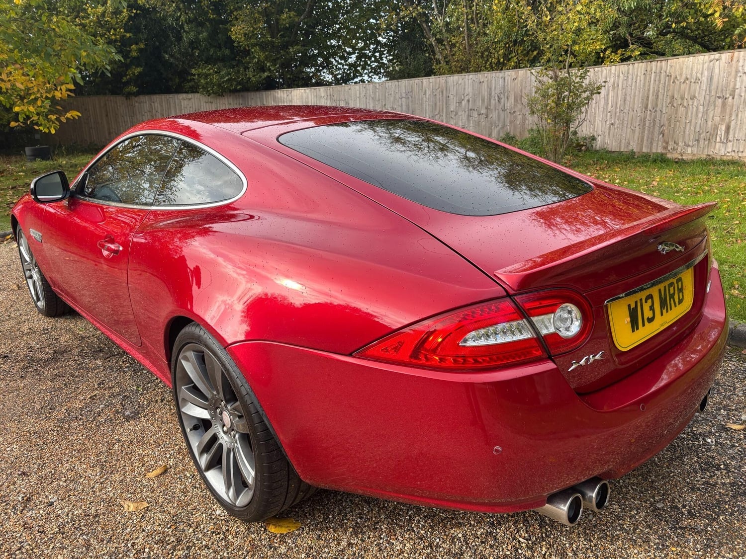 Jaguar XKR 2012 - Cars