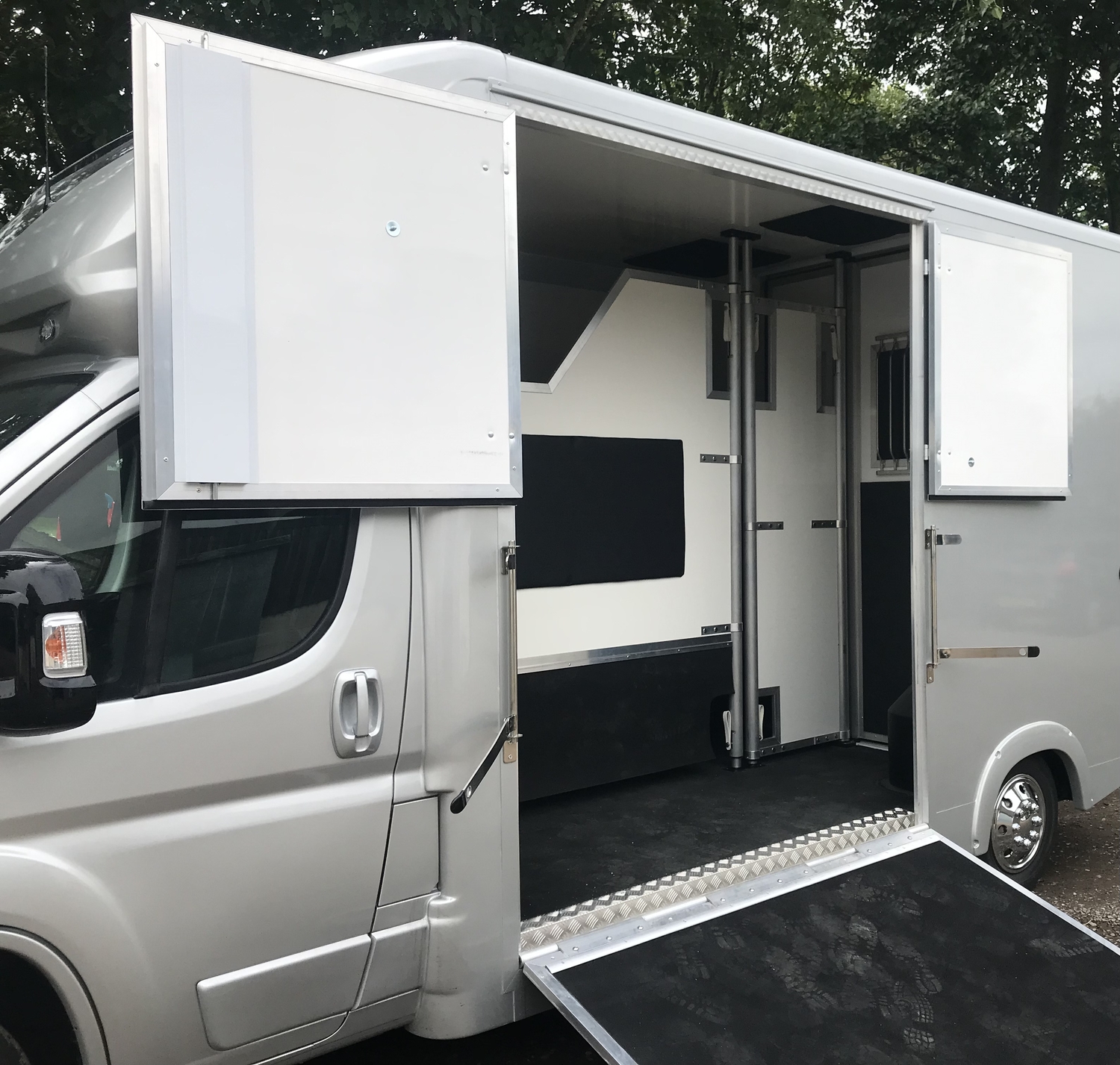 Select Duo Citroen Horsebox - Trailers & Horseboxes