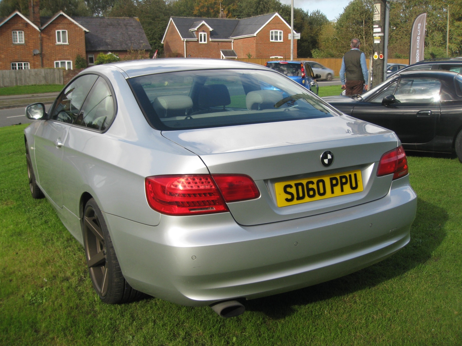BMW 3 Series 2010 - Cars
