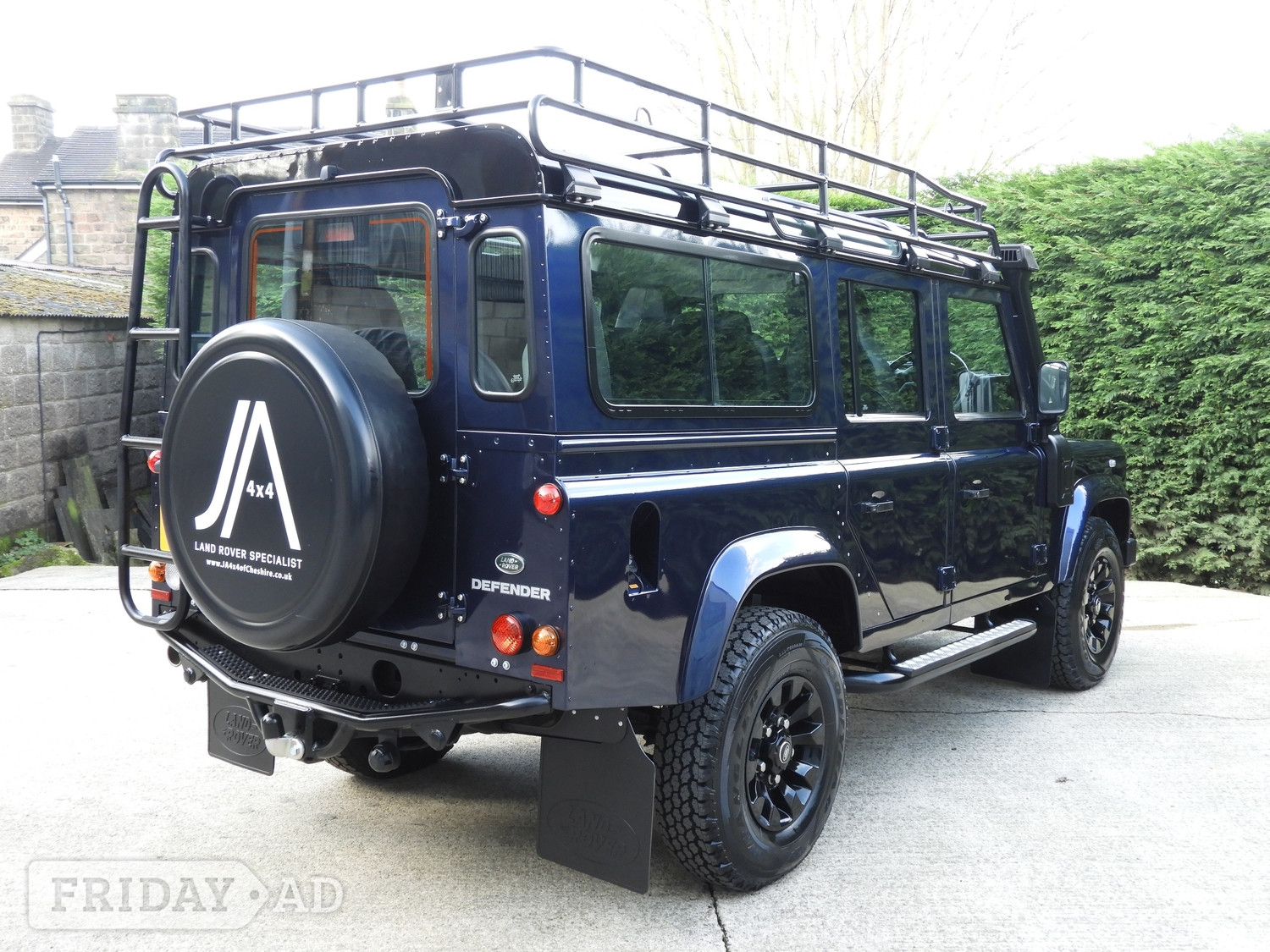Land Rover Defender 110 2014 - Cars