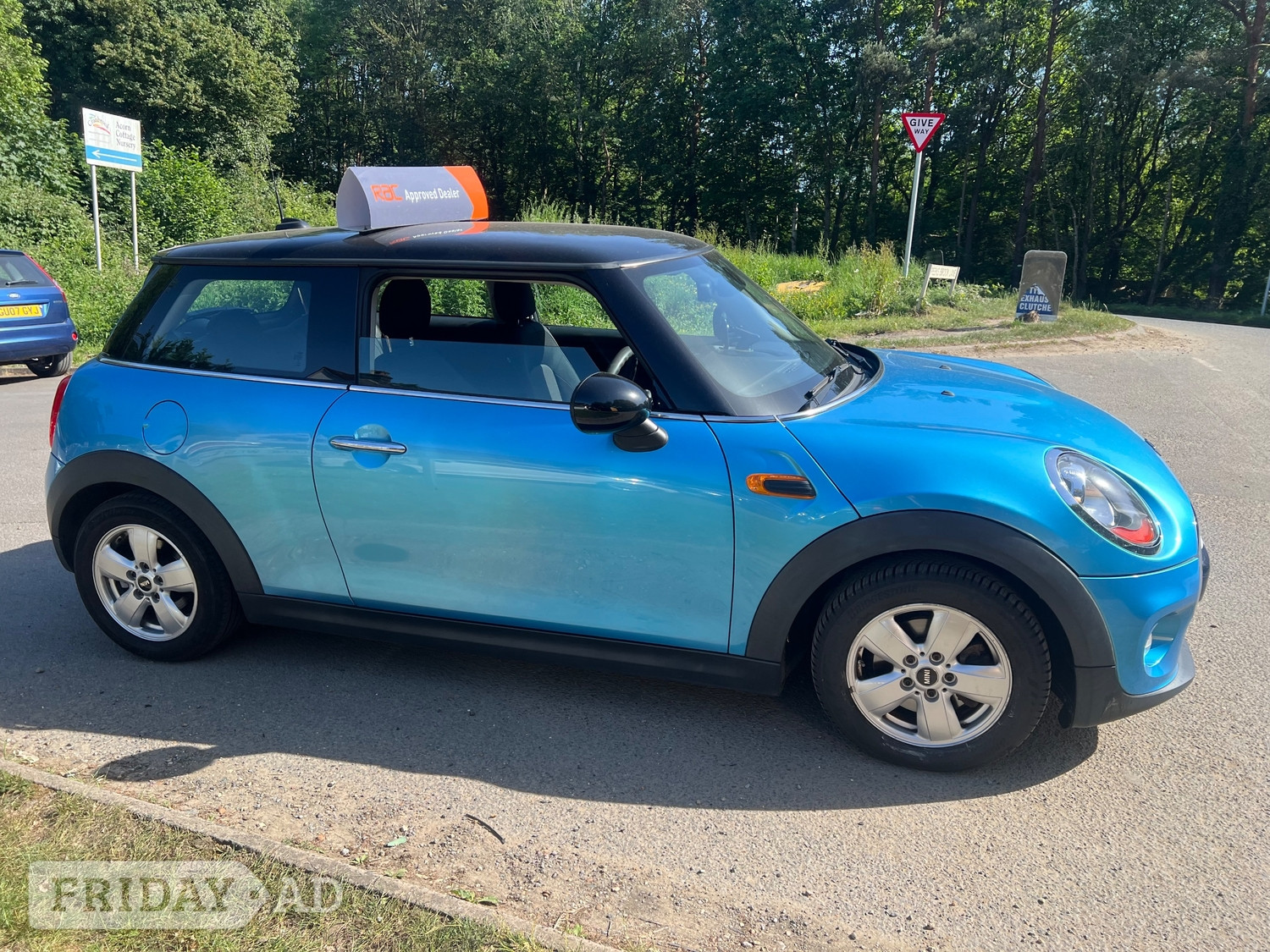 [ berth ]Mini Hatch