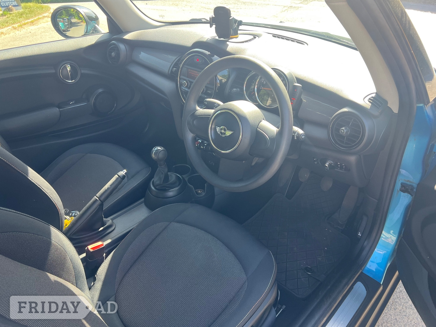 Mini Hatch 2015 - Cars
