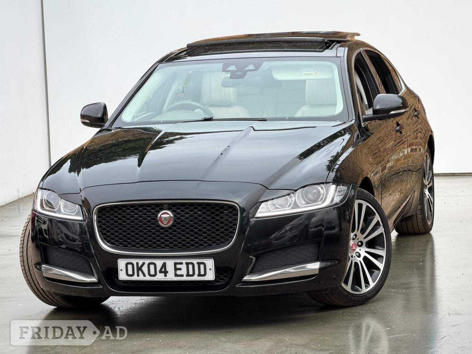 [ berth ]Jaguar XF