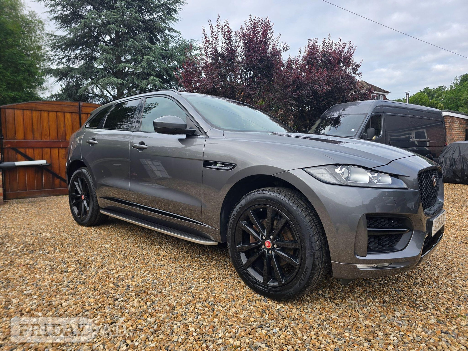 Jaguar F-Pace 2019 in Aldershot