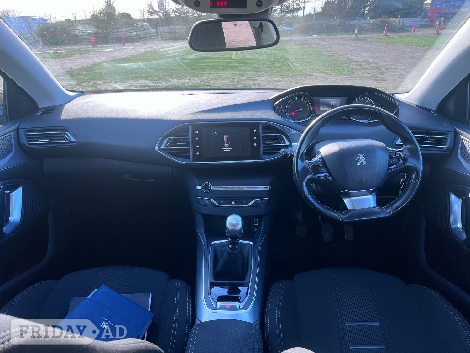 Peugeot 308 2014 - Cars