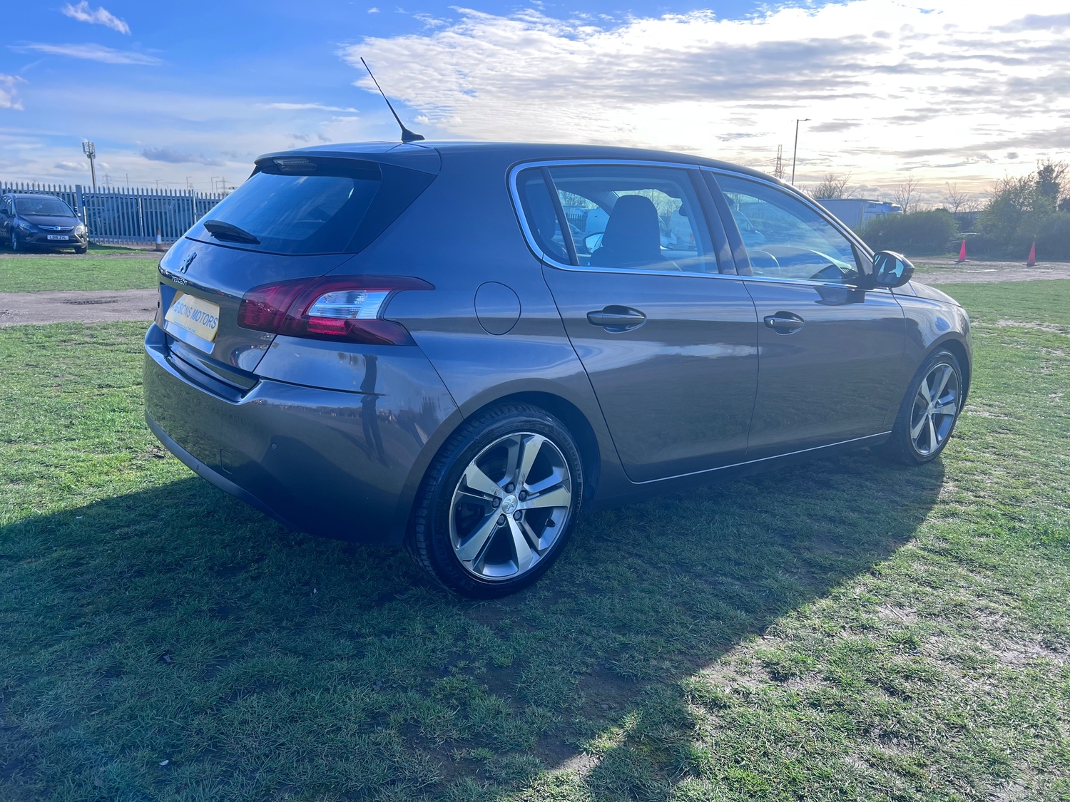 Peugeot 308 2014 - Cars in Havering