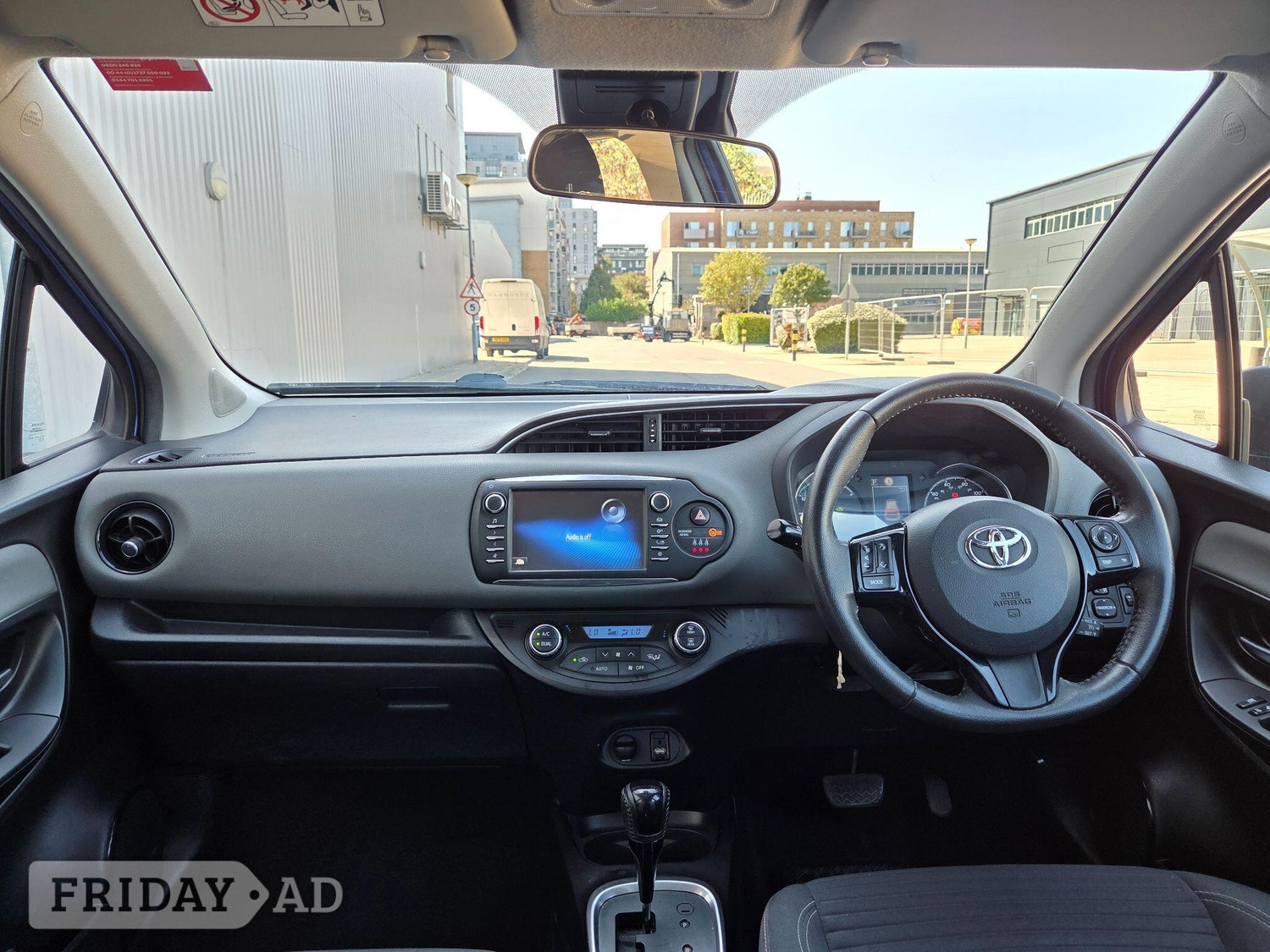 Toyota Yaris 2018 - Cars in Slough