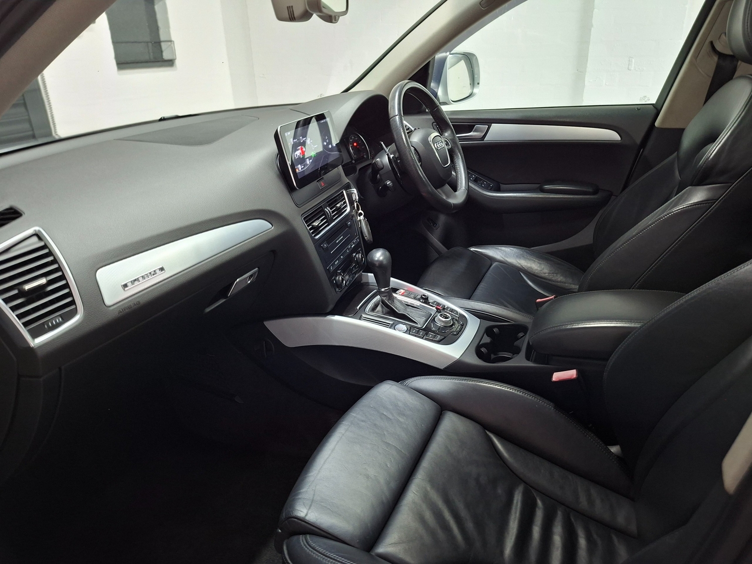 [ berth ]Audi Q5