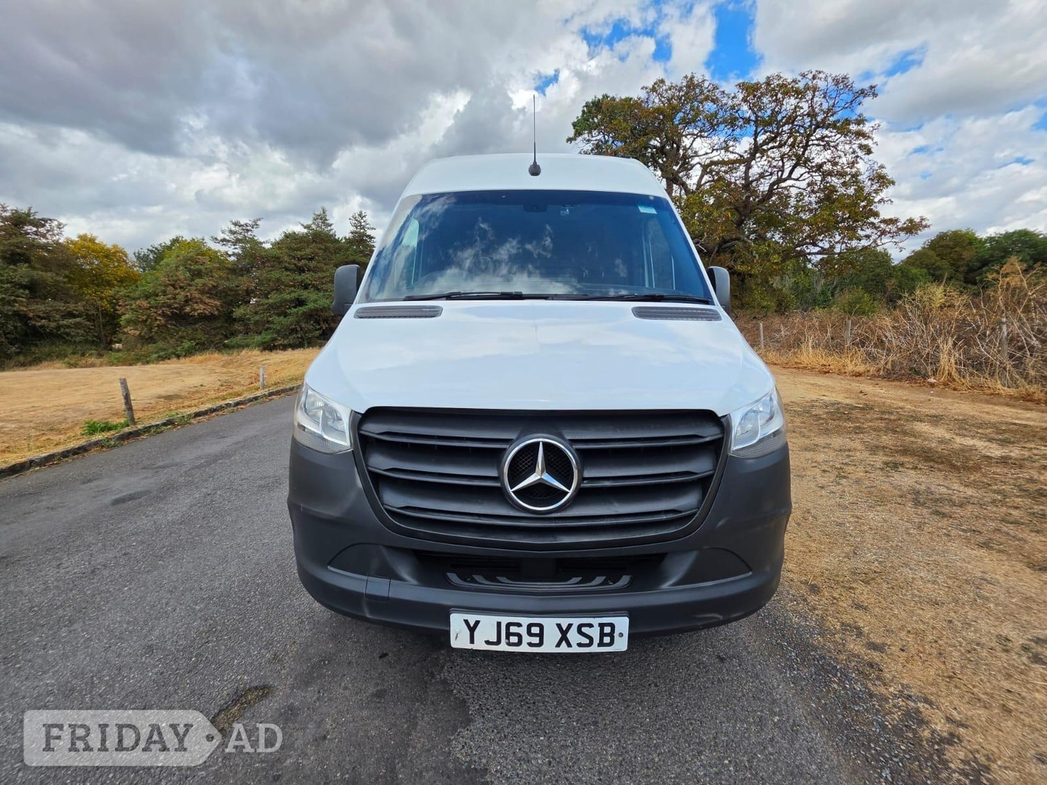 Mercedes-Benz Sprinter 2019 in Slough