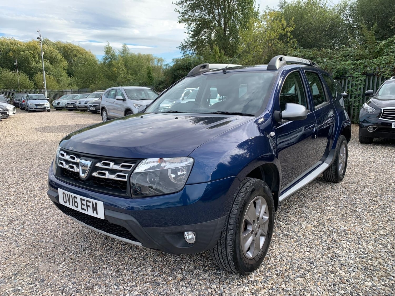 Dacia Duster 2016 in Swindon