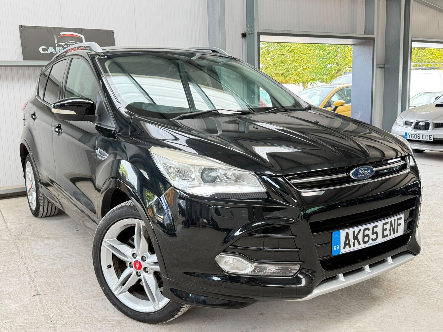 [ berth ]Ford Kuga