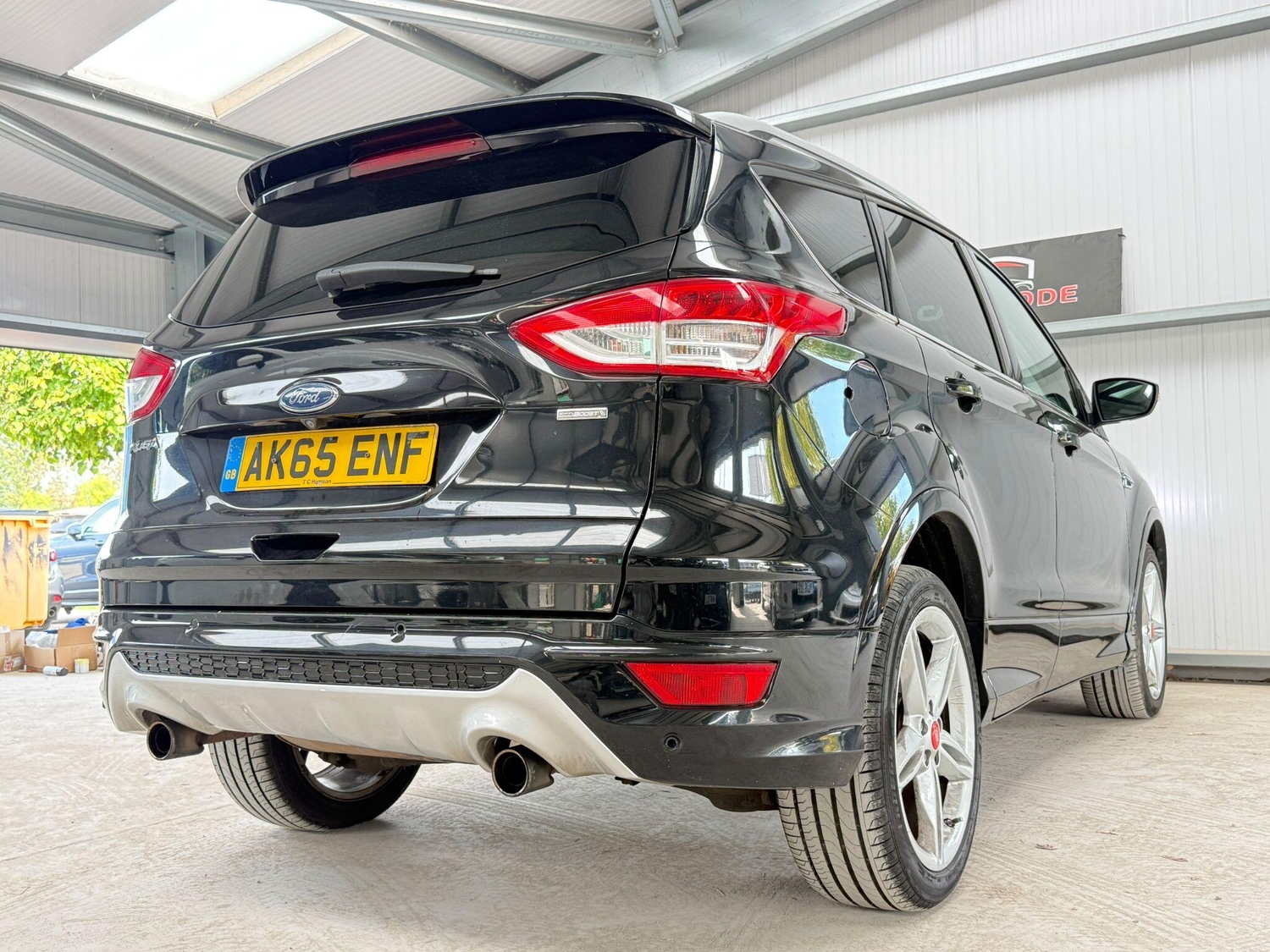 Ford Kuga 2015 - Cars