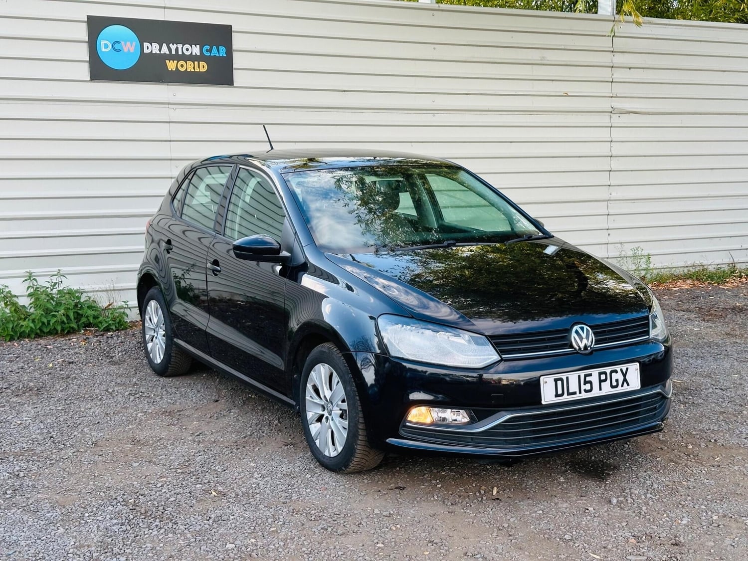 Volkswagen Polo 2015 - Cars in Hillingdon