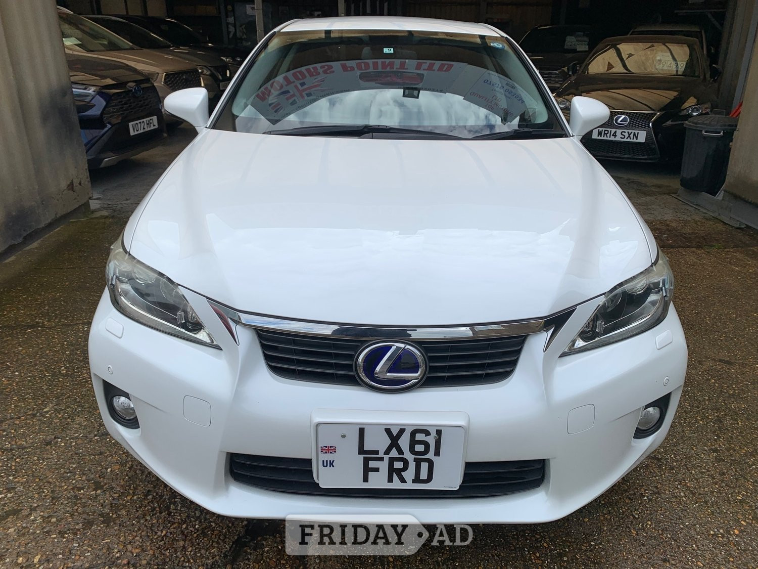 [ berth ]Lexus Ct 200h